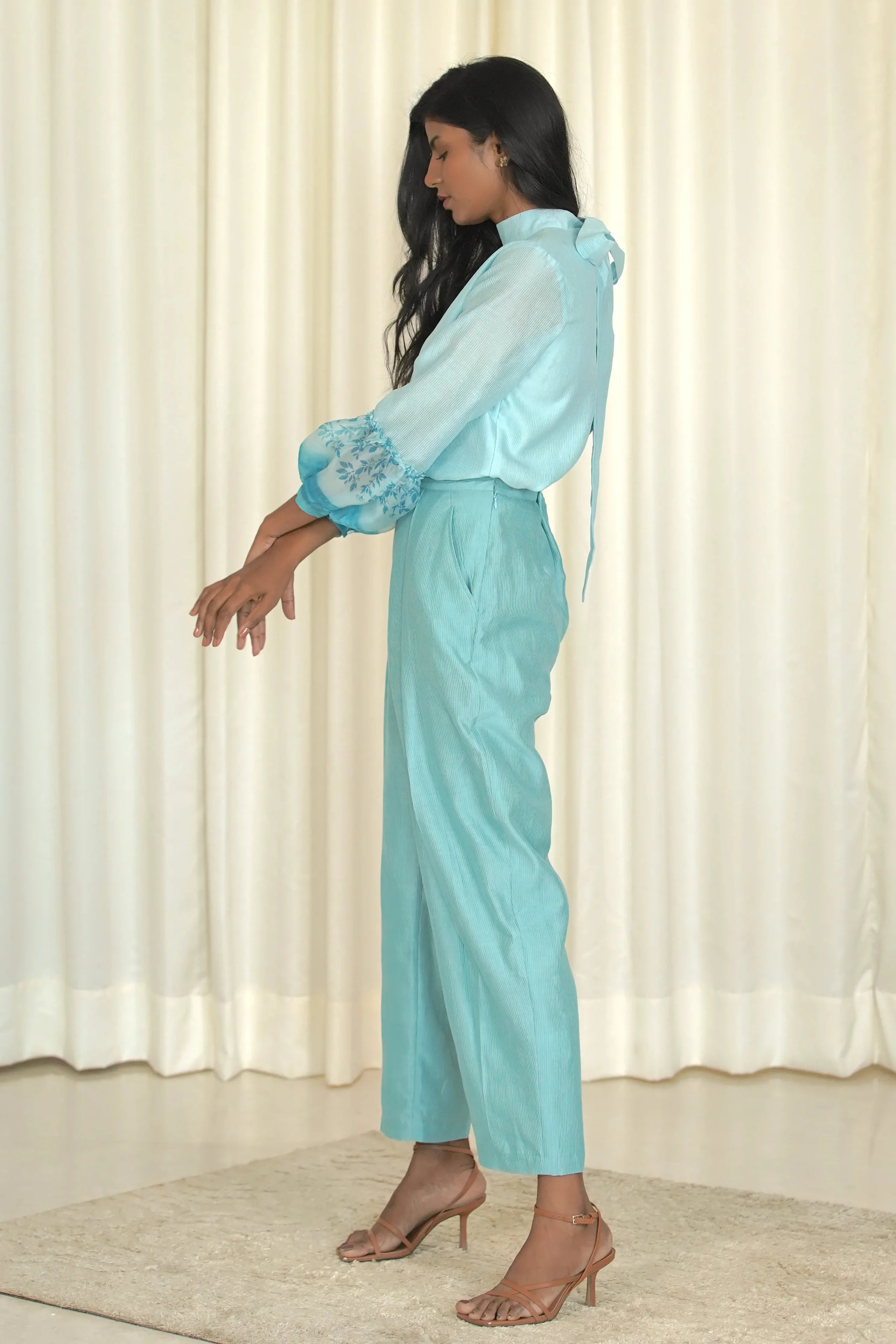 Begur silhouette and garment proportion by Devyani Singh